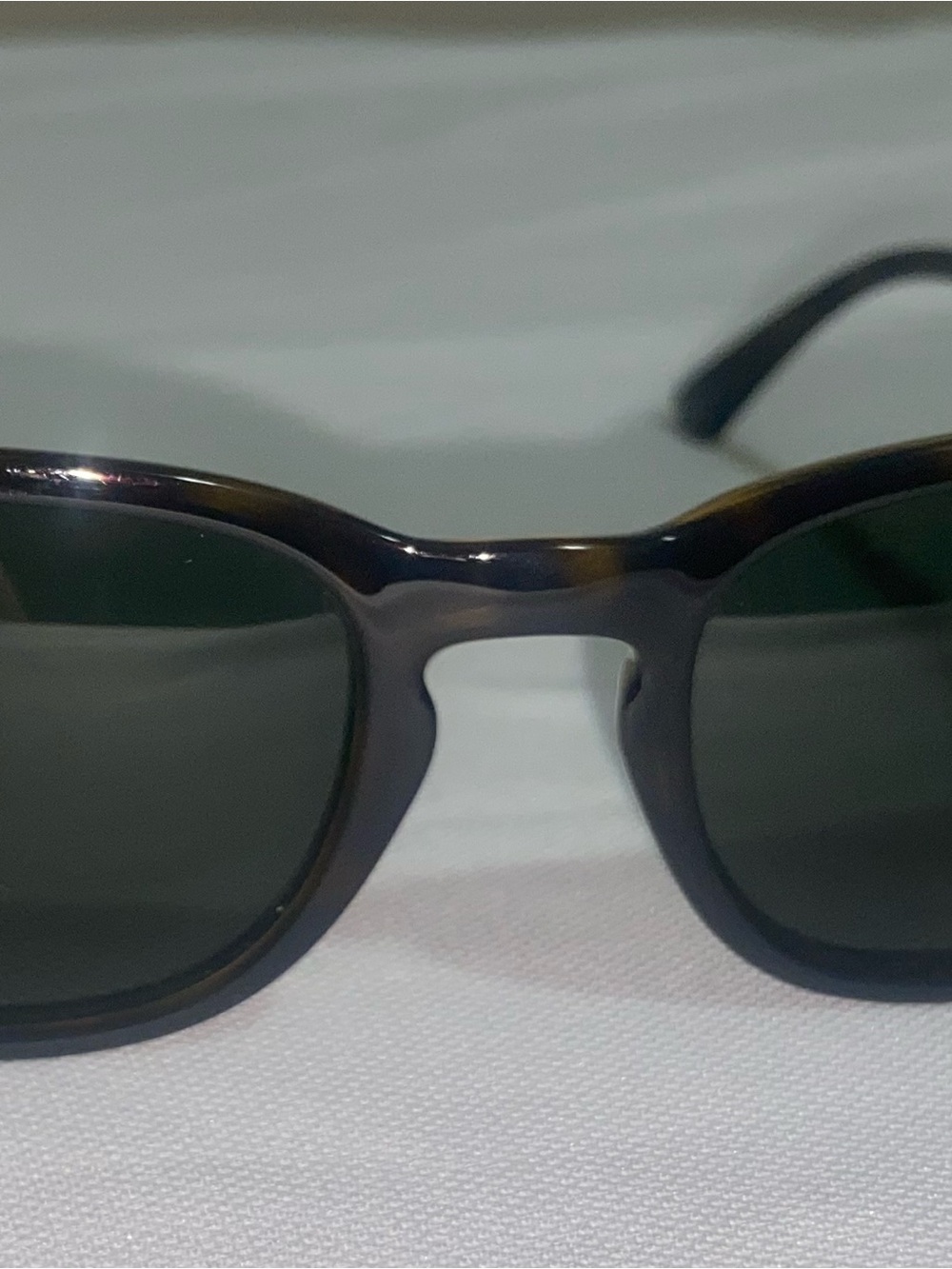 Ray-bans - Picture 3 of 8
